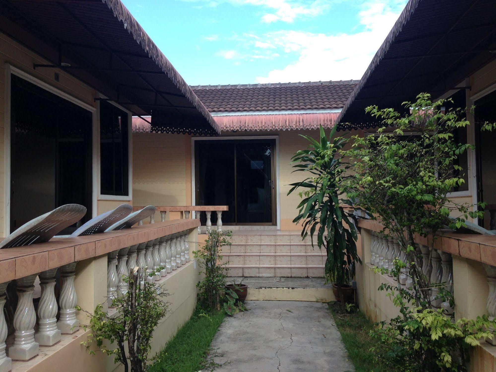 Naiyang Cottage Nai Yang Bagian luar foto